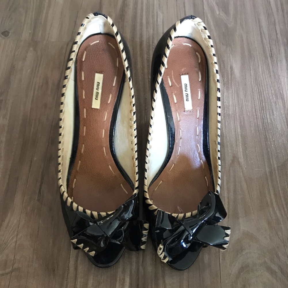 MIU MIU open toe pump with heel